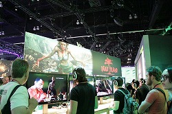 E3 2011פ򿶤֤äơ򤷤4GameråդԽ嵭Ǻ