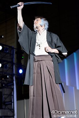 TGS 2013200̾Υץ쥤䡼ѥեޥ󥹤ϪCosplay Collection Nightפեȥݡ