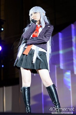 TGS 2013200̾Υץ쥤䡼ѥեޥ󥹤ϪCosplay Collection Nightפեȥݡ