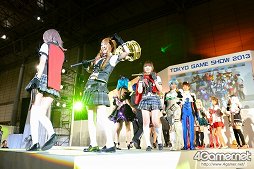 TGS 2013200̾Υץ쥤䡼ѥեޥ󥹤ϪCosplay Collection Nightפեȥݡ