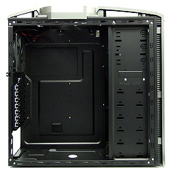 画像集#012のサムネイル/Antecのゲーマー向け新型PCケース，「Six Hundred SE」国内発売