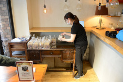 画像ギャラリー No.021のサムネイル画像 / 「RED STONE」，4月11日に東京で開催したオフラインイベント「21周年 RED STONE Theme Cafe」の公式レポートを公開