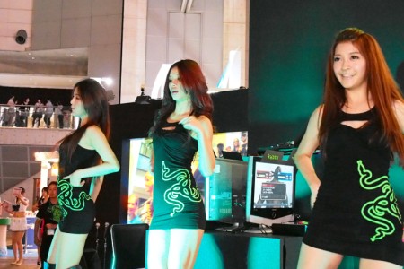 #011Υͥ/TGS 2012RazerXbox 360ѥɥƥåTGS 2012ǥץ쥤֥ŸTeam RazerĶ󥮥աաξˡλȤʹƤߤ