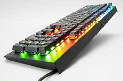 Razer BlackWidow X ChromaױѸǥXդBlackWidowϡǥȲ㤦Τ