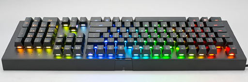 Razer BlackWidow X ChromaױѸǥXդBlackWidowϡǥȲ㤦Τ