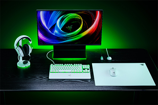 画像ギャラリー No.005のサムネイル画像 / 世界最薄を謳う約1.9mm厚の極薄型ガラス製マウスパッド「Razer Atlas Pro」登場