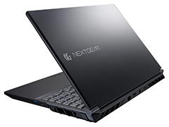 ブラック筐体のエントリー向けゲーミングノートPC「NEXTGEAR J5」がマウスコンピューターから
