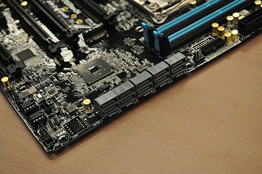 COMPUTEXASRockBMWǥΥޡMini-ITX٥ܡM8פZ97ǥۤDDR4åȤܤ̤ȯɽΡX99ܥޥŸ