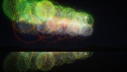 画像ギャラリー No.004のサムネイル画像 / さまざまな花火を組み合わせ，ショーを完成させていく。花火演出SLG「BURST NOIR - Fireworks Simulator」，Steamで配信開始