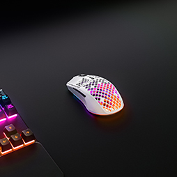 SteelSeriesη̥ޥAerox 3פ2022ǯǥ뤬о졣ޥѹˤäƳ餫ᤤư¸