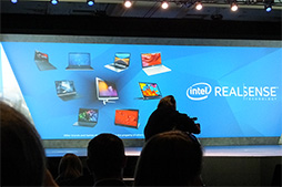 IntelCES 2015ǥԡ뤷ΤϡǿCPUǤϤʤRealSenseȥ֥뵡Ķԥ塼ä