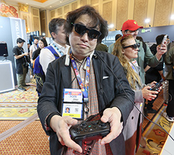 ���������꡼ No.010�Υ���ͥ������ / ASUS�Υ��󥰥饹���ǥ����ץ쥤��ROG XREAL R1�פ�����ˤΥ����ޡ������ǥ����ץ쥤�ϥ��󥰥饹������