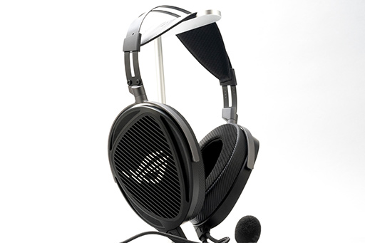 画像ギャラリー No.006のサムネイル画像 / 一度は体験したい平面駆動型スピーカー+開放型のゲーミングヘッドセット「ROG Kithara」をレビュー