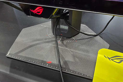 画像ギャラリー No.005のサムネイル画像 / 720Hz表示でTN液晶の座を奪う？ ASUSのeスポーツ向け有機ELディスプレイの見どころと，ゲーミングディスプレイの未来［TGS2026］