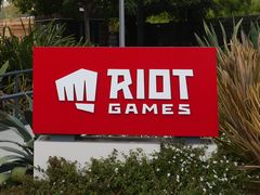 ֥꡼֡쥸ɡפΥ˥ArcaneɸǰRiot GamesܼҤǳŤ줿ץߥ٥Ȥݡ