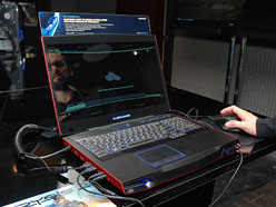 PRAlienwareǯƬ饨󥸥M17xפοǥϡեHD120HzվǽǡPS3Xbox 360ΥɽǤ