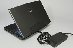 PRֺۡǶvs.ǶסALIENWARE M18xHD 6990M CFXǥGTX 580M SLIǥ롤ĺ