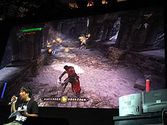 [TGS 2010]KONAMIְɥ饭ץ꡼ǿ֥å˥   ɥפΥڥ륹ơǡͷǤϸʤ쥢ʥץ쥤