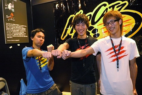 TGS 2011ϥޥȤɤΥեȥå󤬳Ť줿Mad Catz֡ꥲȤоʡˤΥեȥݡȤǺ