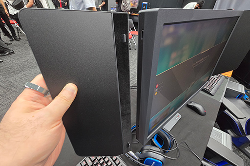 画像ギャラリー No.007のサムネイル画像 / TN液晶＋直下型LEDで有機ELよりも残像感が少ないバトルロイヤル向けディスプレイ「XQ2566X」がBenQ ZOWIEから発売