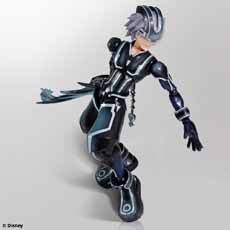 #020Υͥ/KINGDOM HEARTS 3DפΥե奢PLAY ARTS -KAI- /ꥯפ8ܤȯ䡣3ΥѡĤȤ߹碌ƥݡ󥰤ڤ