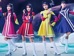 ももいろクローバーZの限定ボトル入り冷感タオルがプライズ景品に。全国のタイトーステーション&タイクレに7月22日から登場