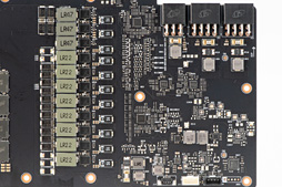  No.073Υͥ / MSIGeForce RTX 2080 Ti GAMING X TRIOץӥ塼30cmĶεRTX 2080 TiɤļϤõ