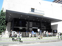 画像ギャラリー No.001のサムネイル画像 / 熱き武将達が再び集結！　ライブ，トーク，ゲーム大会と，大いに盛り上がった「バサラ祭2011〜夏の陣〜」の模様をレポート