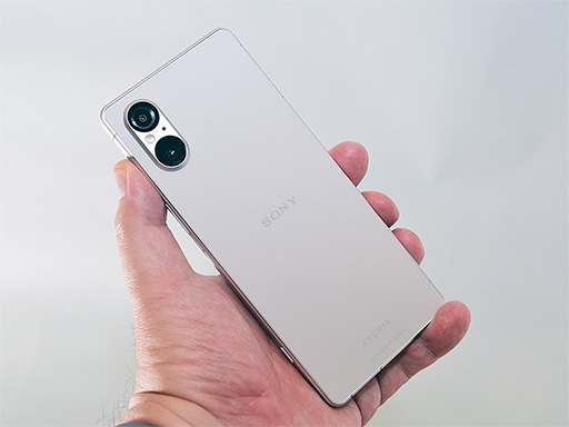 侮᥵ǤϥɻͤΥޡȥեXperia 5 Vפо