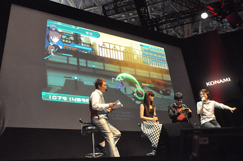 TGS 2011ϻäβΤϪ줿KONAMI֡ΡΧΥȥ饿ץڥ륹ơݡ