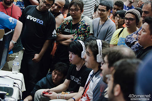 EVO2015ϡŴ7פǥΥ꤬ŪͥUMvC3פǤCrossRF꤬ǽη辡ȡʥȤضʤ᤿EVO2ܤޤȤ