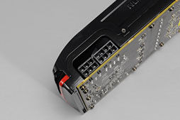 Radeon HD 7970 GHz Editionץӥ塼餱ʤ襤פפɵҤϡGTX 680˾Ƥ뤫