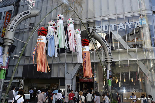 画像ギャラリー No.024のサムネイル画像 / オンラインゲームに対する社会の理解がどう変わるのか楽しみ――「ドラゴンクエストX」発売記念イベント会場で,堀井雄二氏と齊藤陽介氏にインタビュー