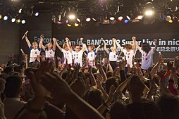 ͳ¿εספγڶʤϪ줿Falcom jdk BAND 2012 Super Live in ˥ե졡εEvolutionͳ¿εסYs25ǯǰפפݡ