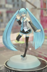 ֽ鲻ߥ -Project DIVA- fפȯ䵭ǰݡȡ ʥץǥ塼Υߥ˥󥿥ӥ塼Ǻ