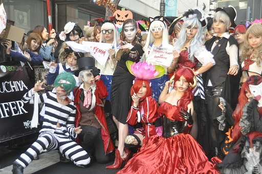 ֥֥쥤פΥ꡼㡼ãɤ˽иץߥ饤֤Ԥ줿֥֥쥤  ڲ Presents Shinjuku Magic of Halloweenפݡ