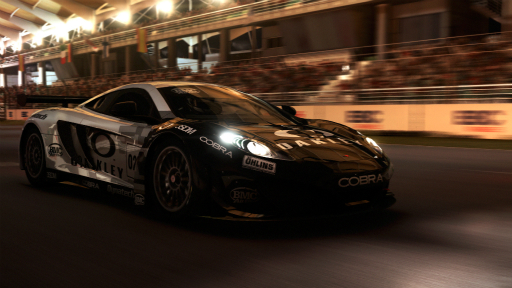 Codemasters꡼ǿGRID AUTOSPORTפȯɽ˥ߥ졼夵ơƤǤ6ܤ˥꡼