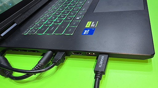 画像ギャラリー No.007のサムネイル画像 / GIGABYTEのゲーミングブランド「AORUS」ブースで，最新のノートPCや有機ELディスプレイを使ってゲームを体験［TGS2026］【PR】