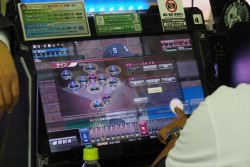 画像集#003のサムネイル/アーケードTCG「BASEBALL HEROES 2014」のロケテストが本日開始。100人を超えるファンが集まった会場の模様を，新要素の概要と共にお届け