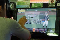 画像集#009のサムネイル/アーケードTCG「BASEBALL HEROES 2014」のロケテストが本日開始。100人を超えるファンが集まった会場の模様を，新要素の概要と共にお届け