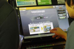 画像集#011のサムネイル/アーケードTCG「BASEBALL HEROES 2014」のロケテストが本日開始。100人を超えるファンが集まった会場の模様を，新要素の概要と共にお届け