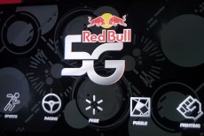 йe-Sports5뤹٤Ƥ췳ξˡRed Bull 5Gץݡ