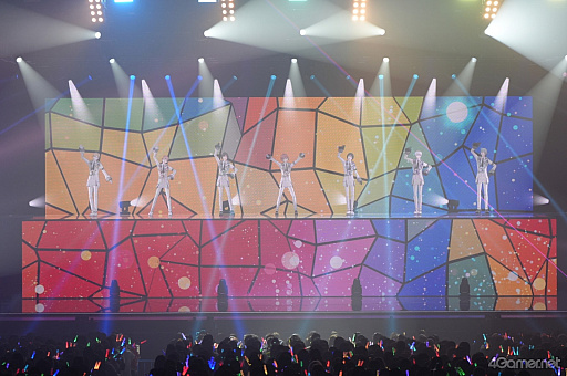 画像ギャラリー No.002のサムネイル画像 / 「アイドリッシュセブン VISIBLIVE TOUR "4WARD JOURNEY"」が開幕。16人が集結した幕張公演のレポートと写真を掲載