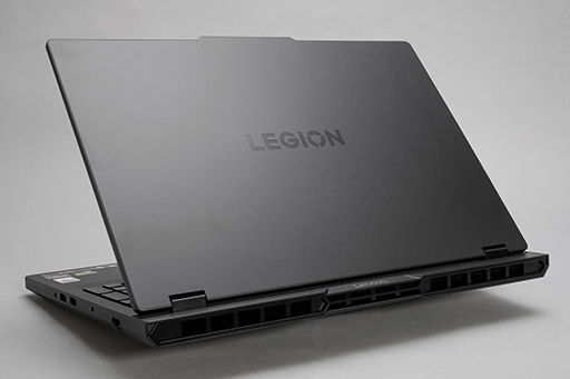 画像ギャラリー No.008のサムネイル画像 / 剣戟アクション「鬼武者 Way of the Sword」も快適動作。LenovoのノートPC「Legion Pro 5 Gen 10」は頼もしいゲーマーの相棒だ【PR】