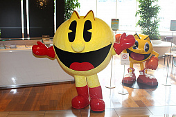 PAC-MAN GINZA STYLEפ»ۤǥȡ120ʾΡ֥ѥåޥץå䡤ŤʥɥबƵ٤ߤζ¤罸