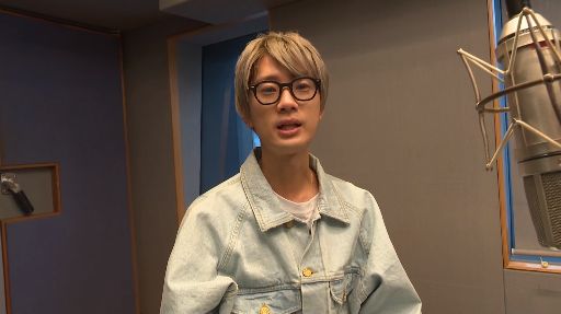  餵