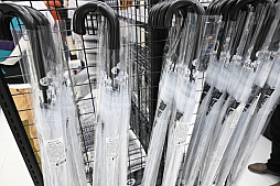 画像ギャラリー No.007のサムネイル画像 / 「ウマ娘」「グラブル」「シャドバWB」の専用商品も販売。Cygames作品のグッズを販売する“コンビニ風”店舗「CyConveni」，WACCA池袋に本日オープン