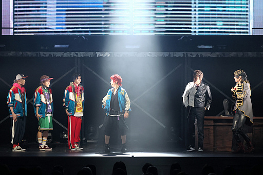 画像ギャラリー No.014のサムネイル画像 / 舞台「ヒプマイ」ライブツアー《Division Jam Tour》vol.2レポート。お馴染みの楽曲と初披露の新曲でライブハウスを熱狂の渦へ