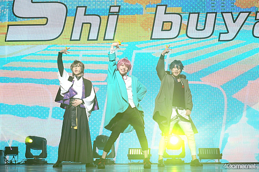 画像ギャラリー No.011のサムネイル画像 / 「『ヒプステ』《Fling Posse & 麻天狼 feat. 鬼瓦ボンバーズ ＆ D4》」ゲネプロレポート。キャラクターたちの出生や秘密も明らかに