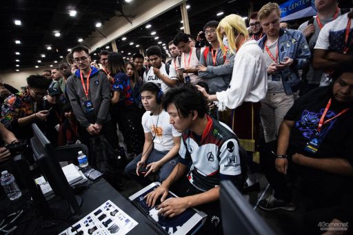 EVO2019ϡ֥ॹԡפʤ4ͥԤꤹEVO2019Day2TwitterޤȤᡣDay3˿ʤTOP8ϳʤ